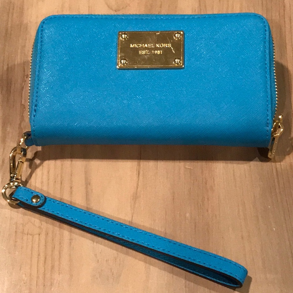 Michael Kors Blue Wristlet